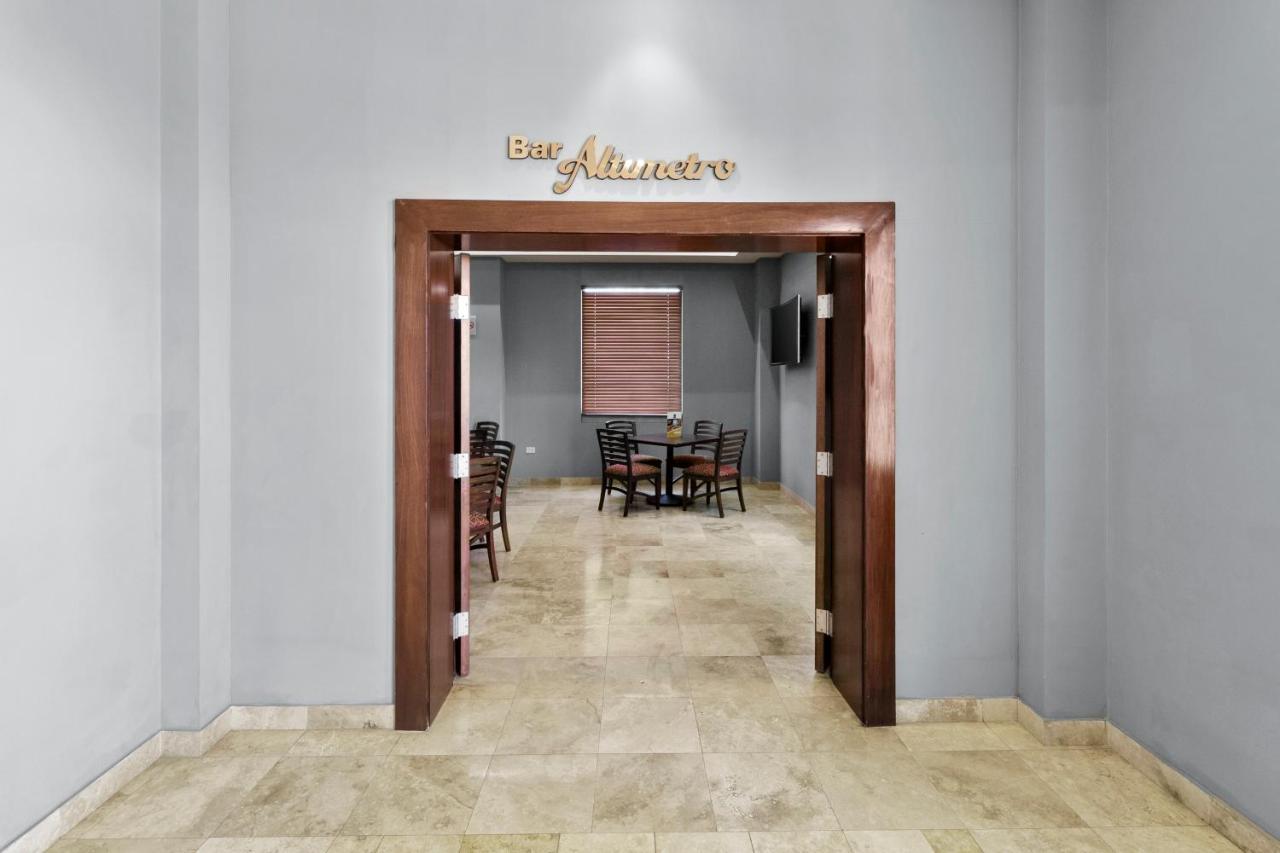 Hotel Aeropuerto Los Cabos Сан-Хосе-дель-Кабо Екстер'єр фото